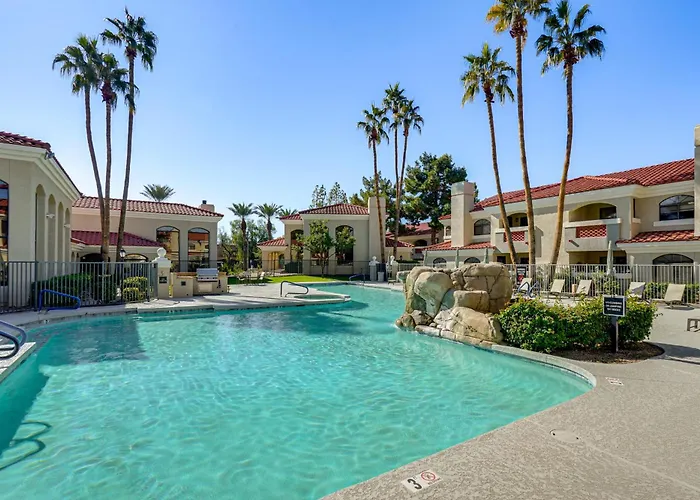 Patio + Community Perks: Stylish Escape Holiday home