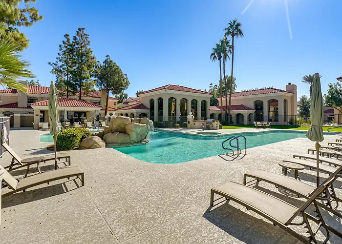 Patio + Community Perks: Stylish Escape Scottsdale